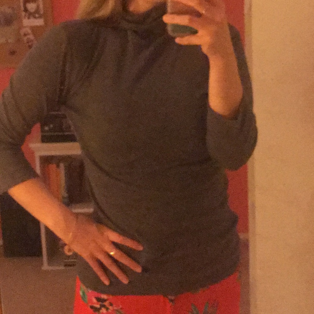 Grey turtleneck